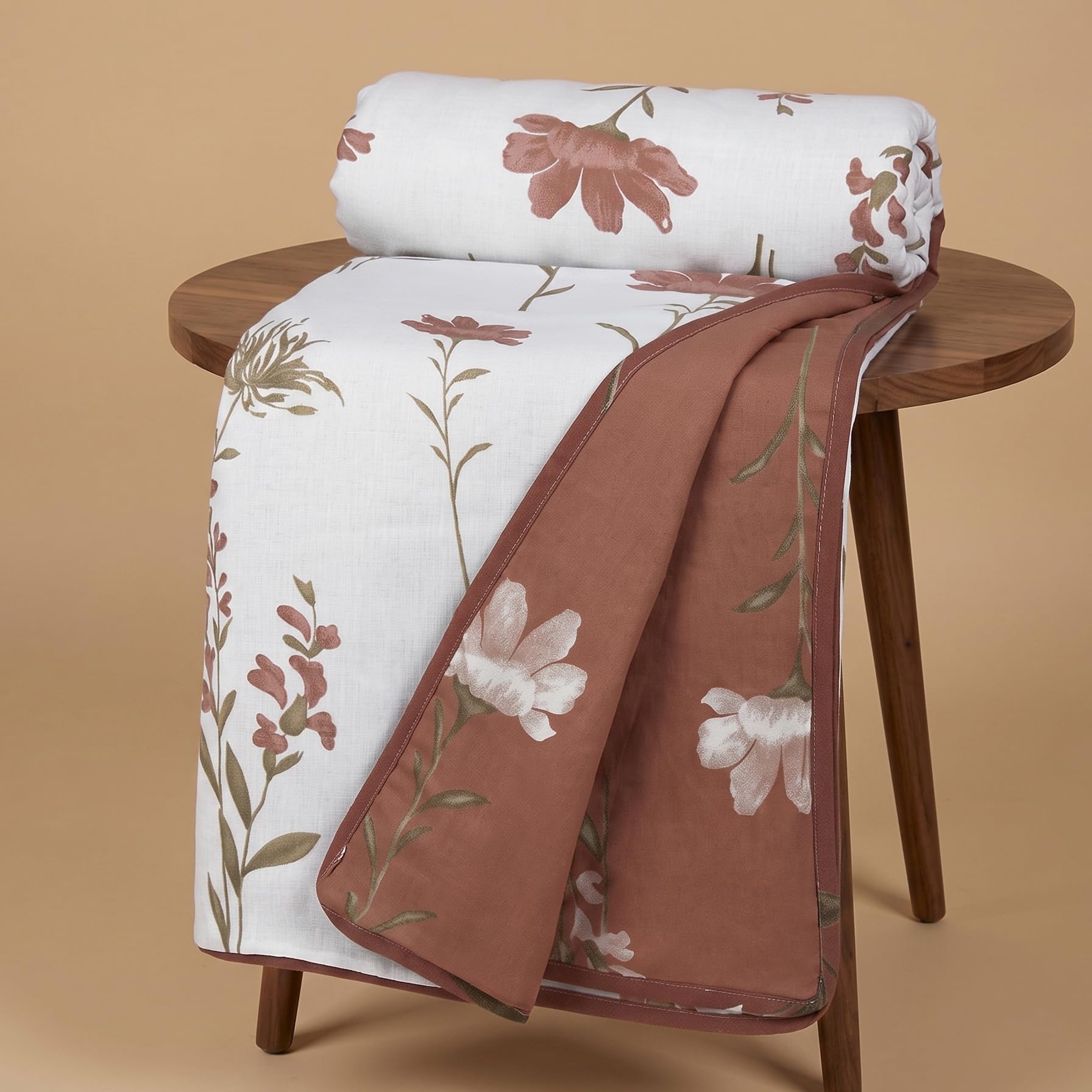 HUESLAND 100% Cotton Reversible Dohar Single Bed Cotton | Soft Cambric Weave, All Weather Light AC Blanket | 56 x 89 inches, Floral - Rust & White Kafalo