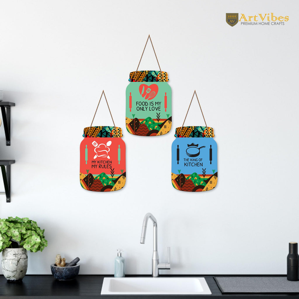 Artvibes The King of Kitchen Quotes Wall Hanger for Home Decor | Gifts | Wall Art | Decoration Wooden Hanging Items | Kitchen Wood Design | Quotes Decor Items | Decorative Artworks (WH_8921N)