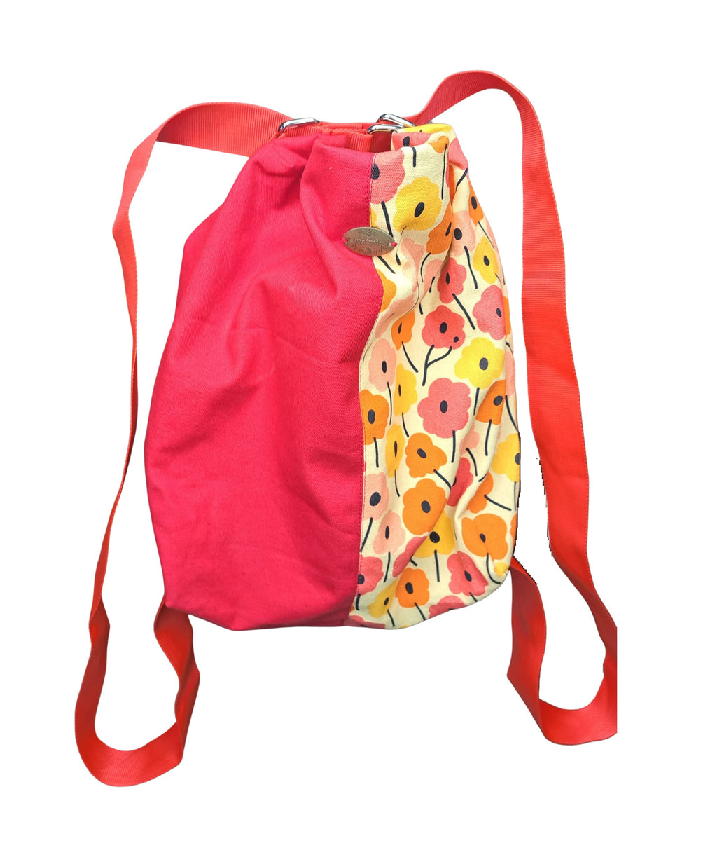 Fabjute Stylish Canvas Zipped Convertible 2in1 Shoulder Tote Handbag and Backpack with cotton lining, useful as a Travel, Shopping, Gym, Tuition Bag (RedVerticalPattern)
