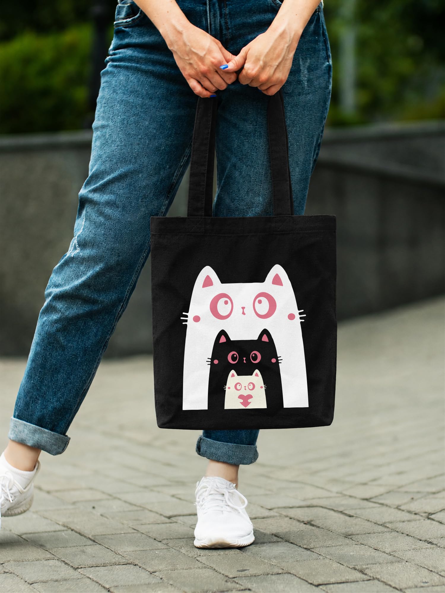 DOODLE Canvas Tote Bag for Women with Zip Closure – Eco-Friendly Cat Printed Reusable Shoulder Bag with Outer Zip & Inner Zip Pocket, Spacious Tote for Shopping, Office, College, Beach & Travel