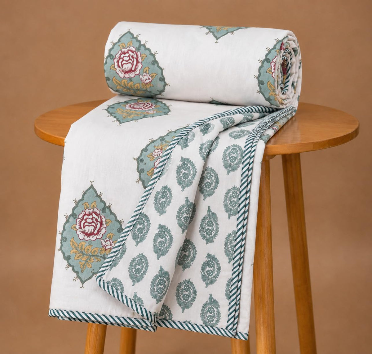 A Brand New - Umi Cotton Dohar Blanket Double Bed 84x96 Inch | AC Comforter 160 TC | Three Layer Soft Lightweight Reversible Summer Blanket | Elegant Design Kafalo