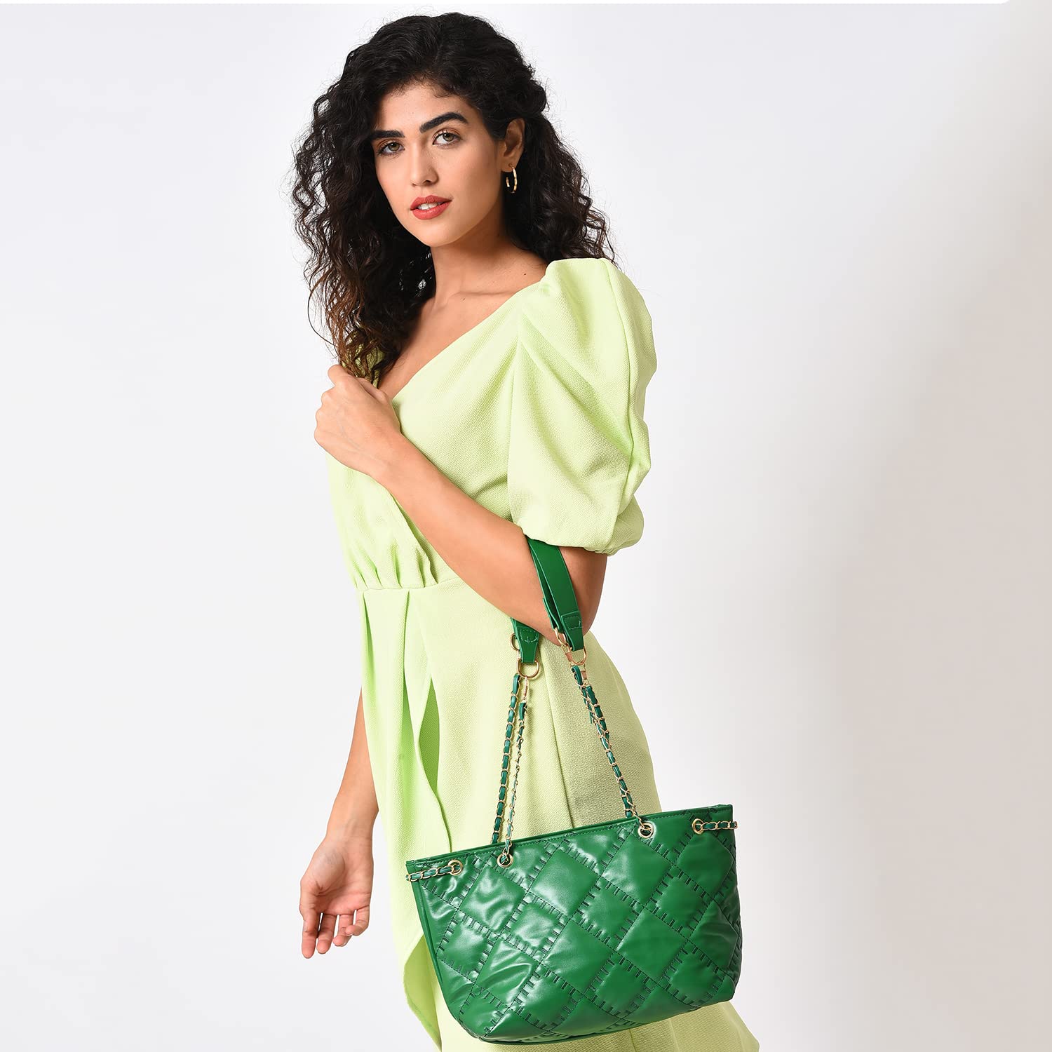 Haute Sauce Green Quilted tote bag with Zip Closure for Women & Girls | Bags for women | Trendy, Cute, Fancy, Stylish, Purse, handbag, side bag for ladies | shoulder bag for women | Shopper bag