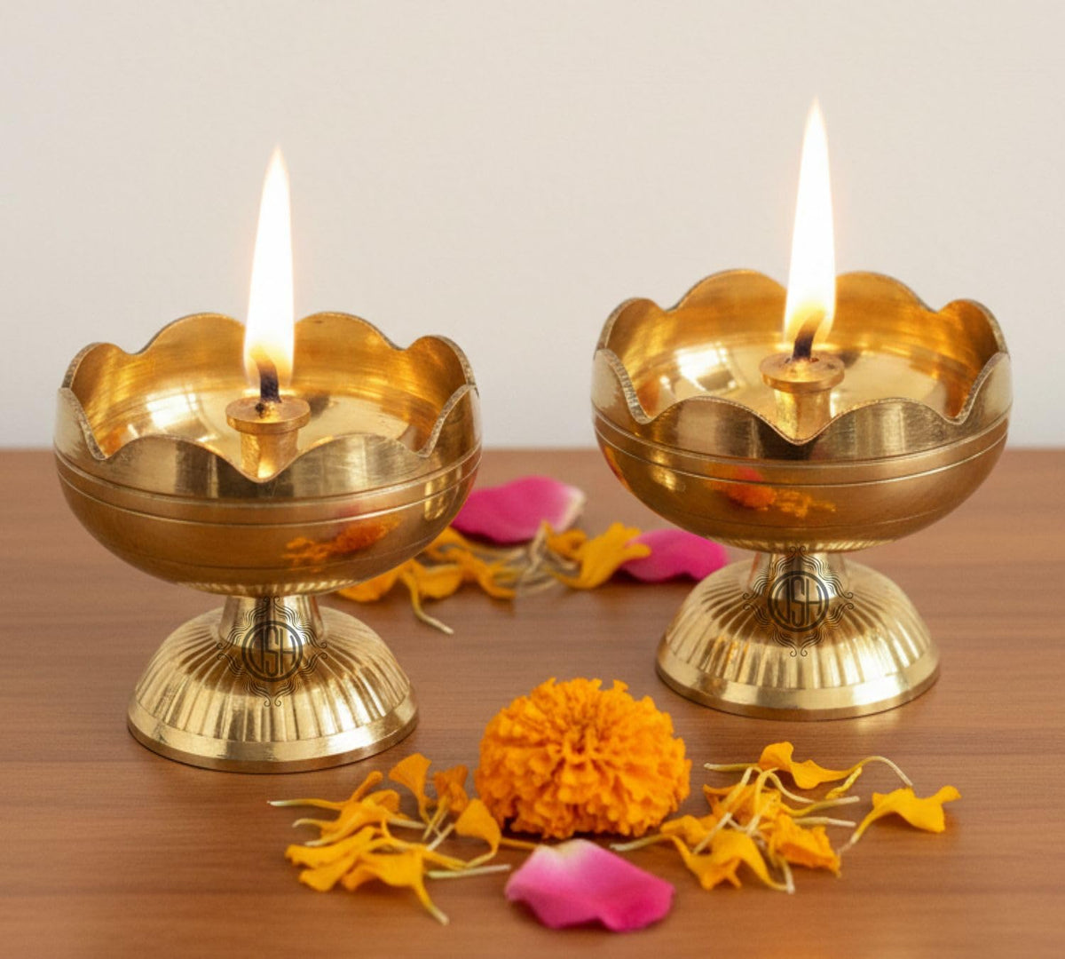 Brass Diya Pure Brass Traditional Oil Puja Lamp for Temple, Mandir, Festival Decoration, Home Decor & Diwali Gift