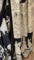 BRAHMAKHODAL Crepe Silk Saree Beautiful Ajrakh Kalamkari Print Design With Blouse Piece (Black1)