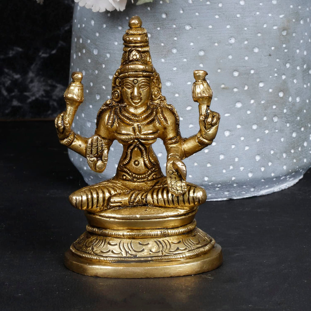 ARTVARKO Brass Lakshmi Idol Laxmi Goddess Lakshmi Sitting on Lotus Statue for Home Puja Mandir Temple Height 3.5 Inch