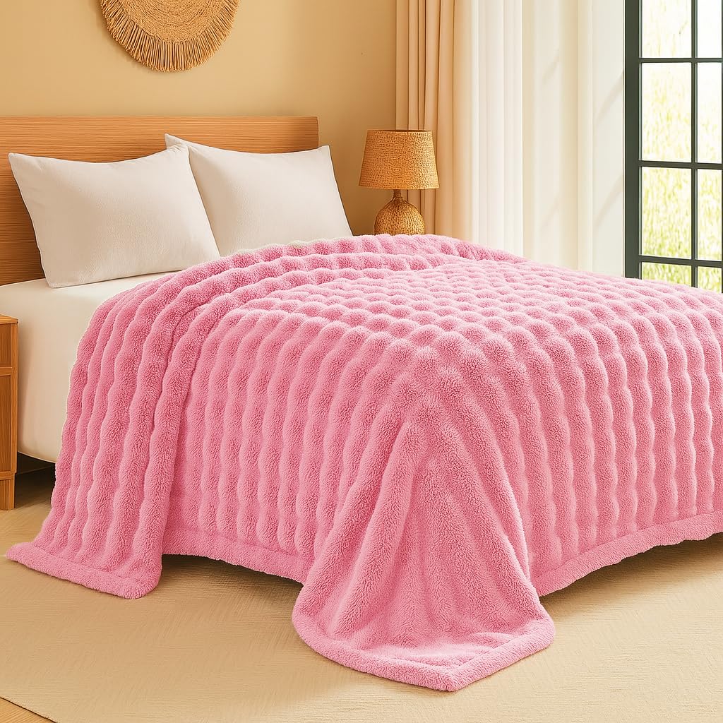 VAS COLLECTIONS Bubble Blanket 600 GSM Heavyweight Ultra-Soft & Warm Blanket | Double Bed 223x223 cm (3000g) | Premium Winter Blanket for Bedroom & Heavy Winter Use – (Pink, Double – 3Kg) Kafalo