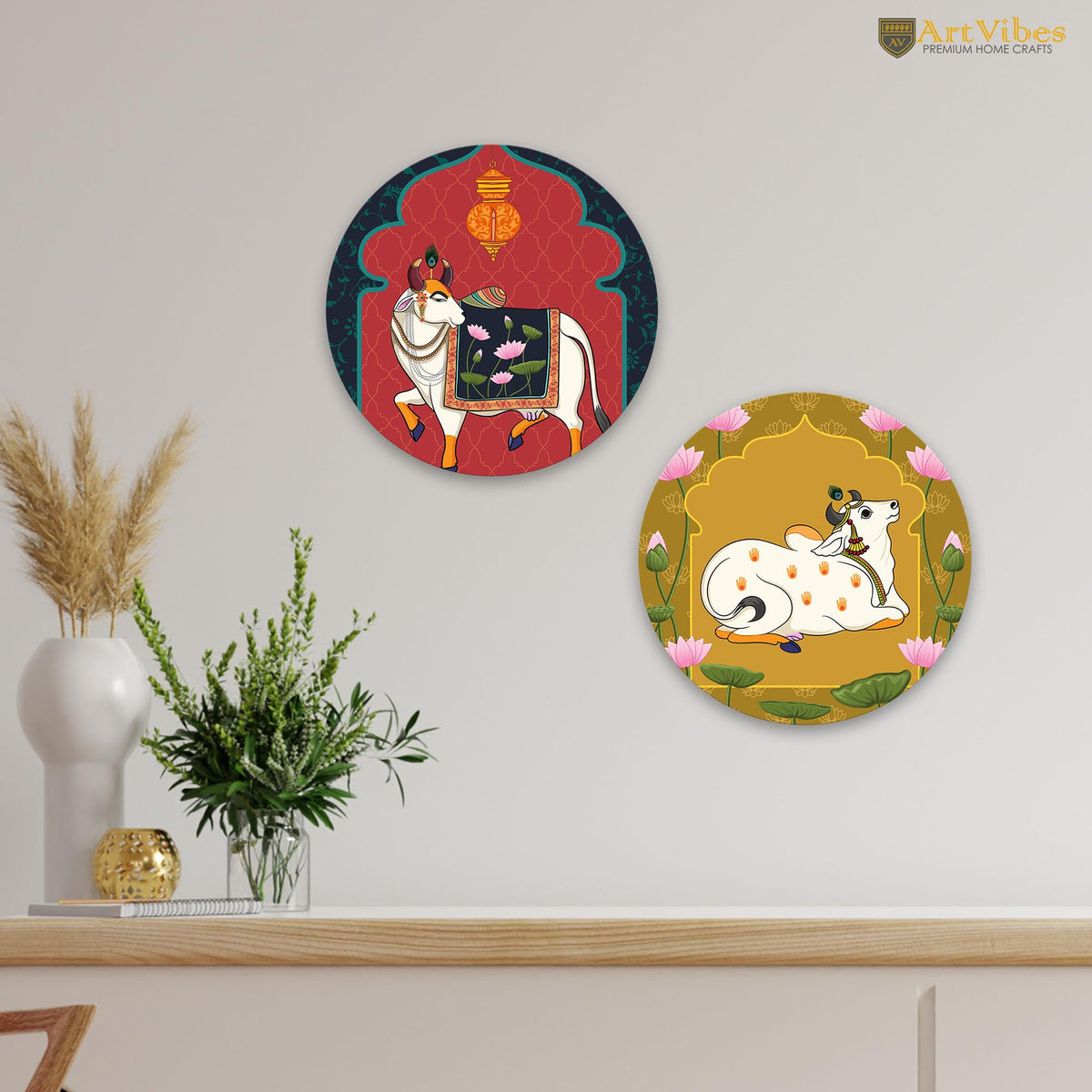 Artvibes Sacred Cow Pichwai Art Round Shape MDF Wooden Wall Decor Items | Living Room | Handcrafted Art | Wall Poster | Aesthetic Wooden Decor | Art Print | Unique Gift Items (WH_8802N), Set of 2