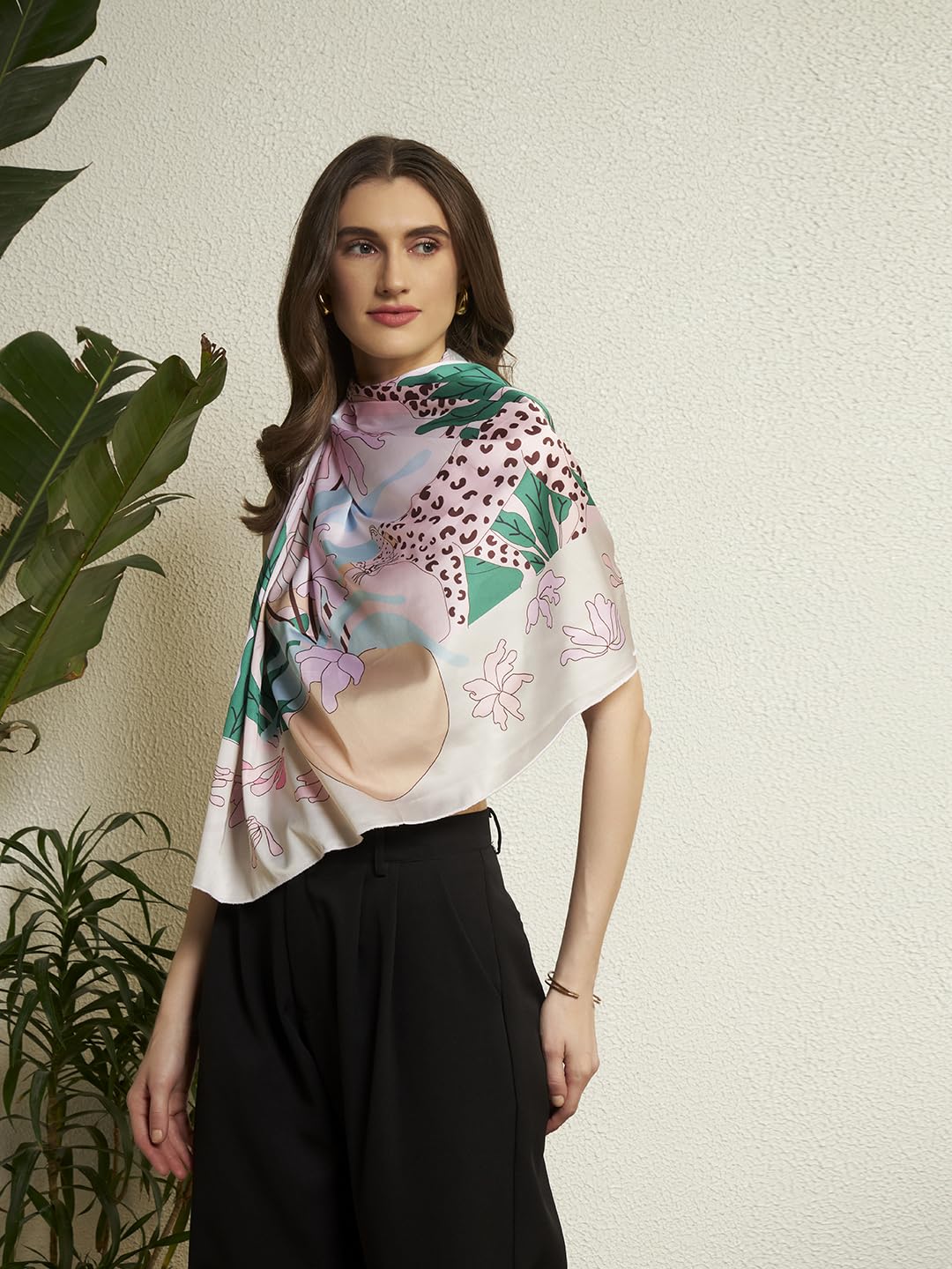 Ravaiyaa - Attitude is everything Women Silk Digital Print Large Square Scarf Breathable Lightweight Neckerchief Printed Headscarf 40 x 40 Inch (Peach Tiger & Panther)