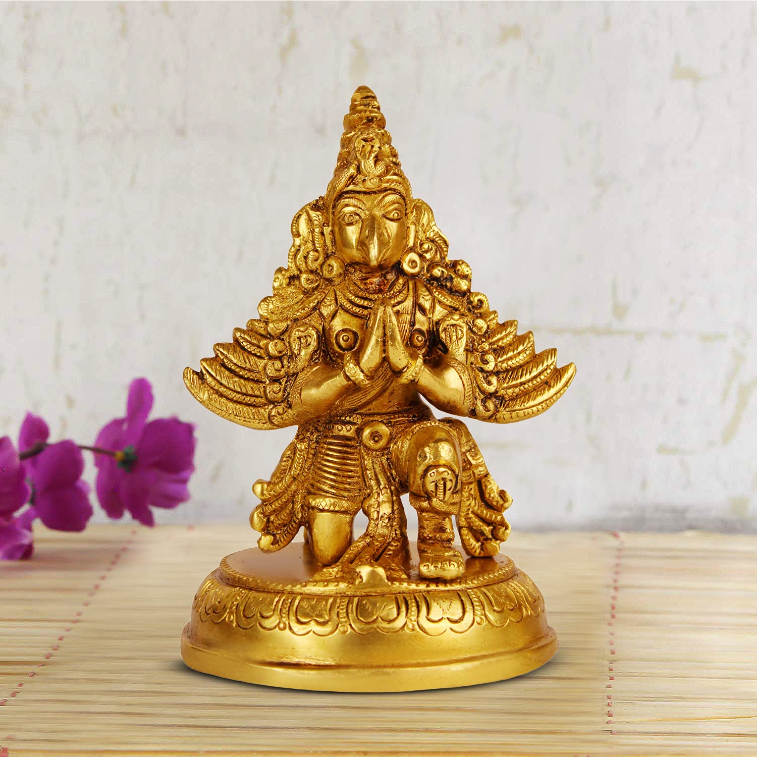 ARTVARKO Brass Garuda Idol Statue Vishnu's Vehicle Vahana Eagle for Temple Home Decor Vaastu Feng Shui Vastu Lucky Charm Gift Height 5.5 Inch