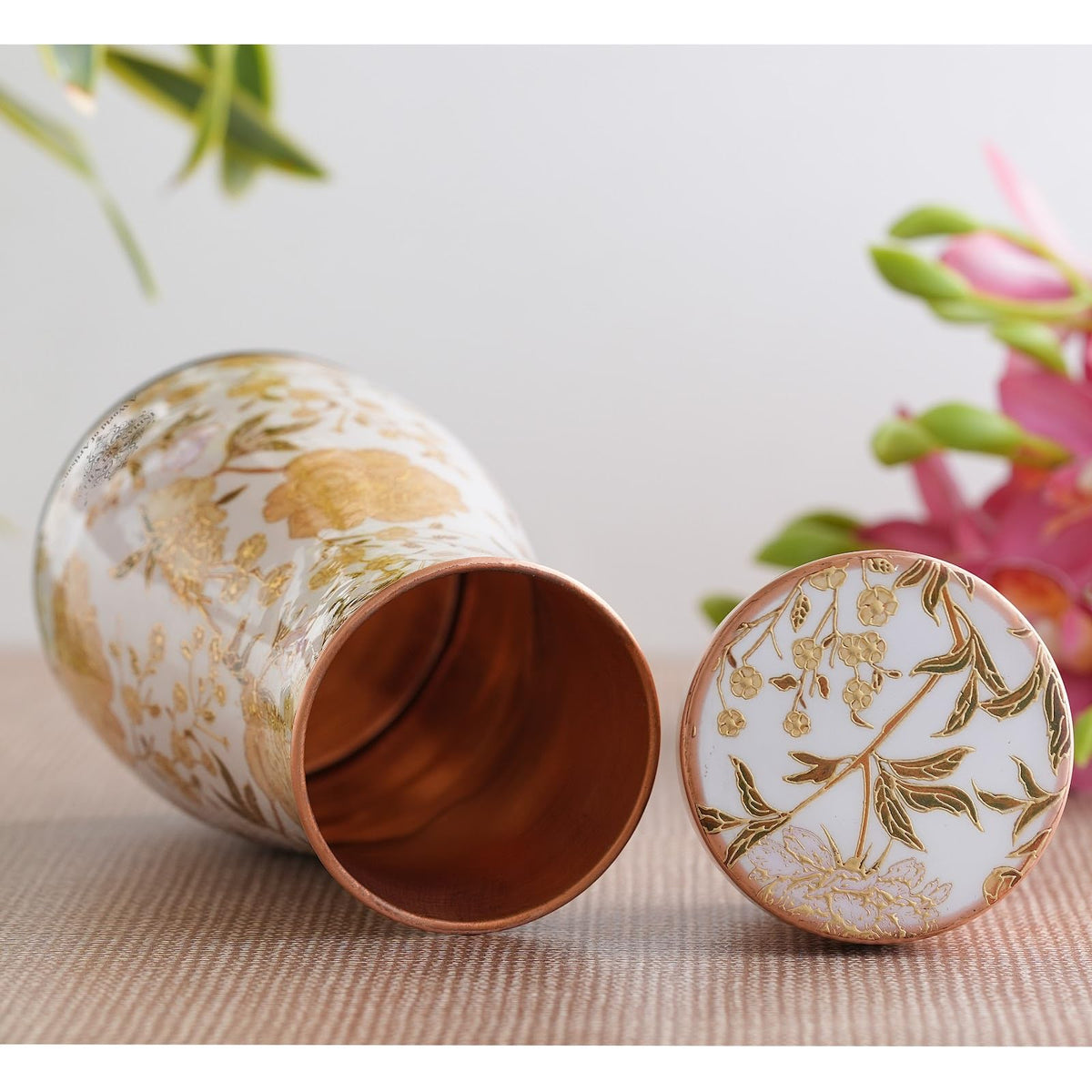 INDIAN ART VILLA Pure Copper Bedroom Bottle with Inbuilt Glass - Floral Design, Drinkware & Serveware, Perfect for Home, Office, and Gifting, Volume- 950 ML