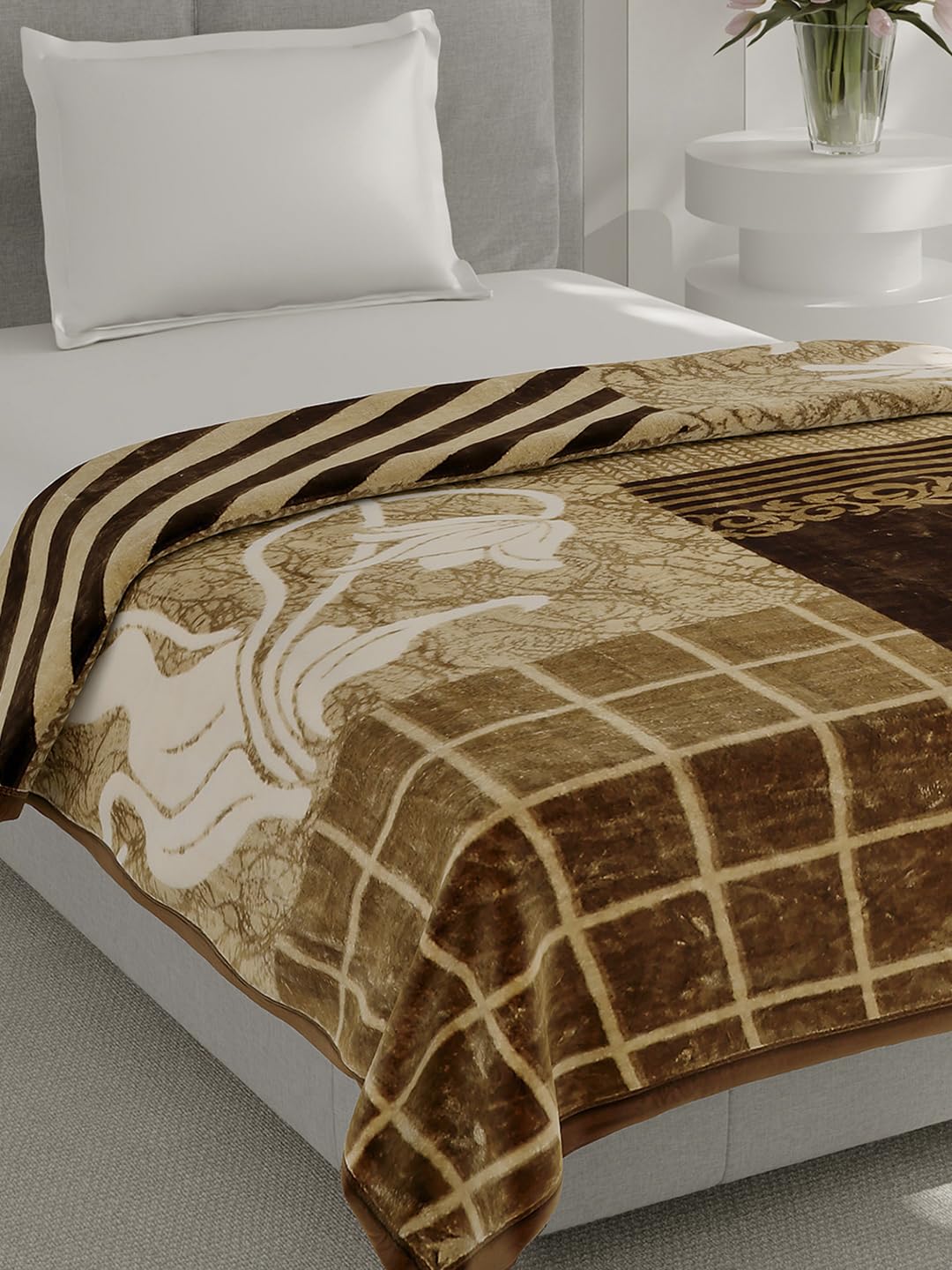 Monte Carlo Single Bed Winter Blanket Soulmate 1 Ply Box Packing 500 GSM | 1.7 KG (220x160 CM), Brown 2 Kafalo