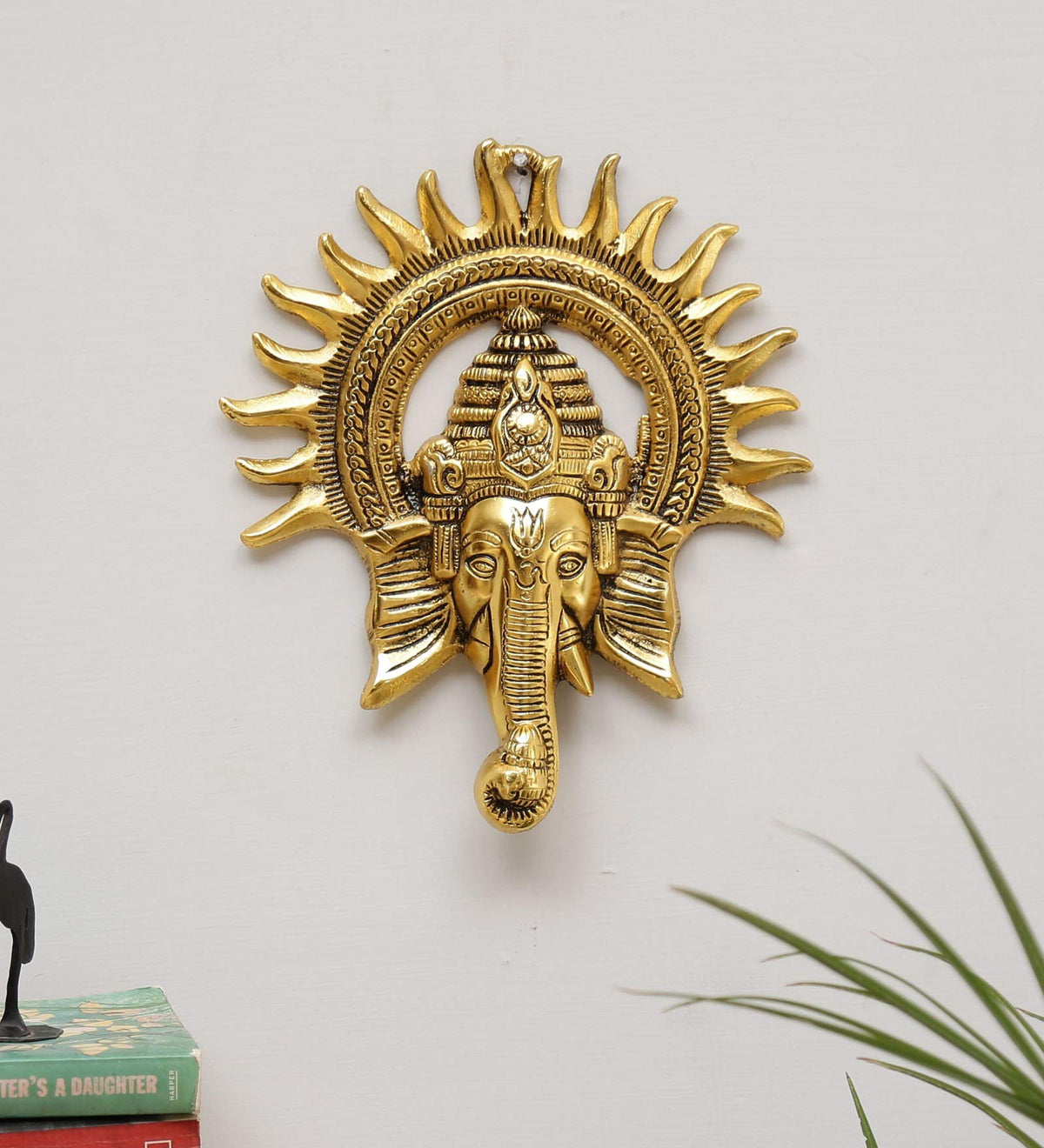 Metal Ganesha ji Statue,Ganpati Wall Hanging Sculpture Lord Ganesh Idol Lucky Feng Shui Wall Decor Your Home, Office,Religious Gift Article (Gold)