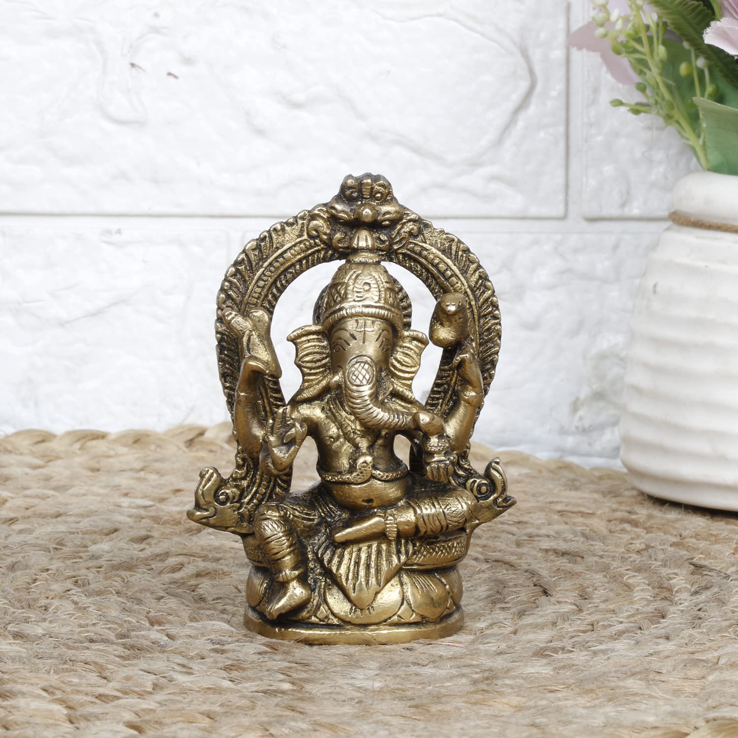 SVARUP Brass Ganesh Bhagwan Idol Ganesha Statue Ganpati Murti for Home Entrance Decor Diwali Puja Gift Height 4.5 Inch.