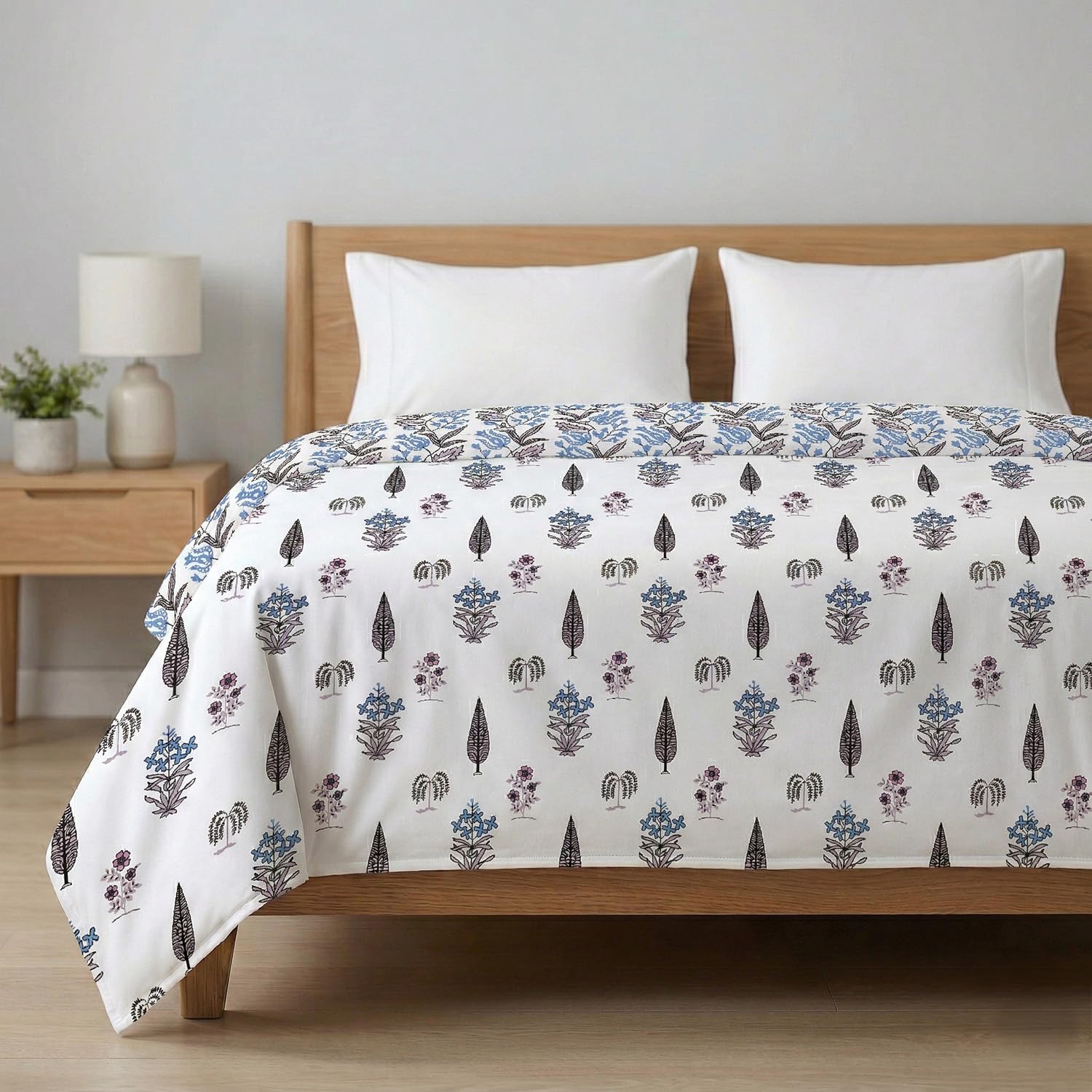 AYKA 100% Cotton Dohar Double Bed 85x96 Inch (216x244 cm) | 150 GSM Lightweight Cooling AC Blanket | Soft Breathable Modern Style Summer Comforter | Reversible Printed Quilt (2, Double) Kafalo