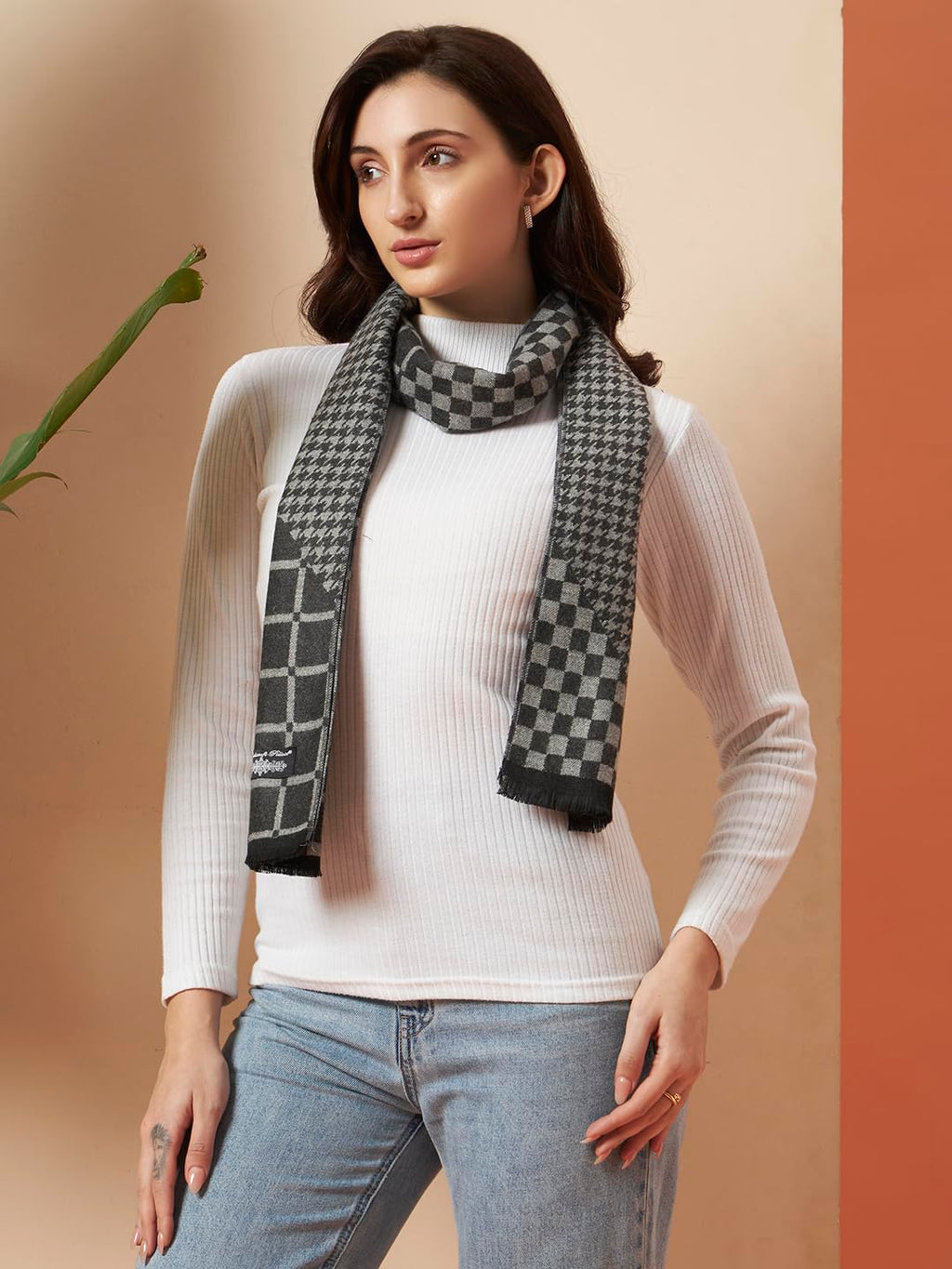 Ravaiyaa - Attitude is everything Reversible Wool Scarves Women Neck Wraps Muffler Winter Wool Scarf (Grey Checks)