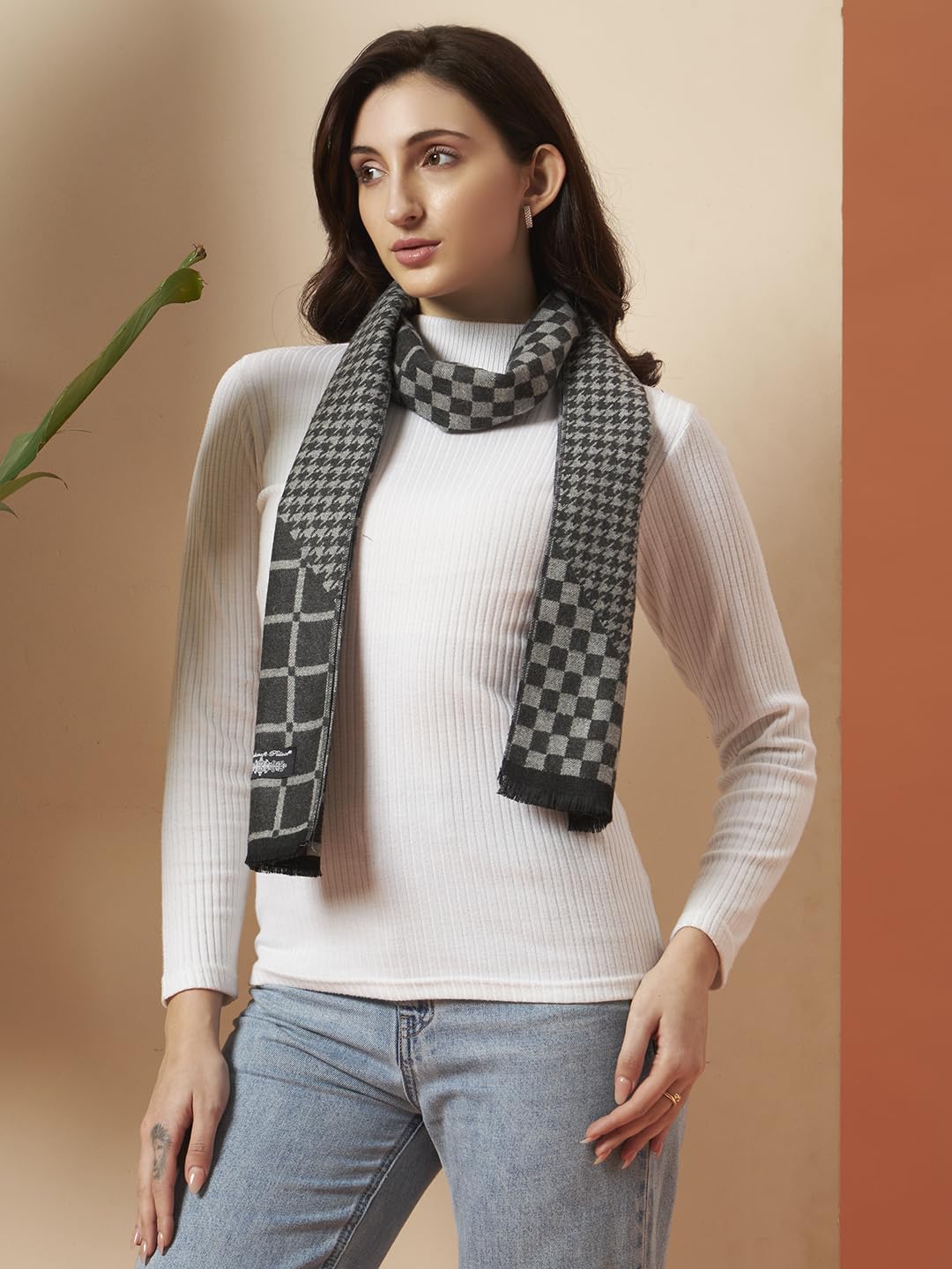 Ravaiyaa - Attitude is everything Reversible Wool Scarves Women Neck Wraps Muffler Winter Wool Scarf (Grey Checks)