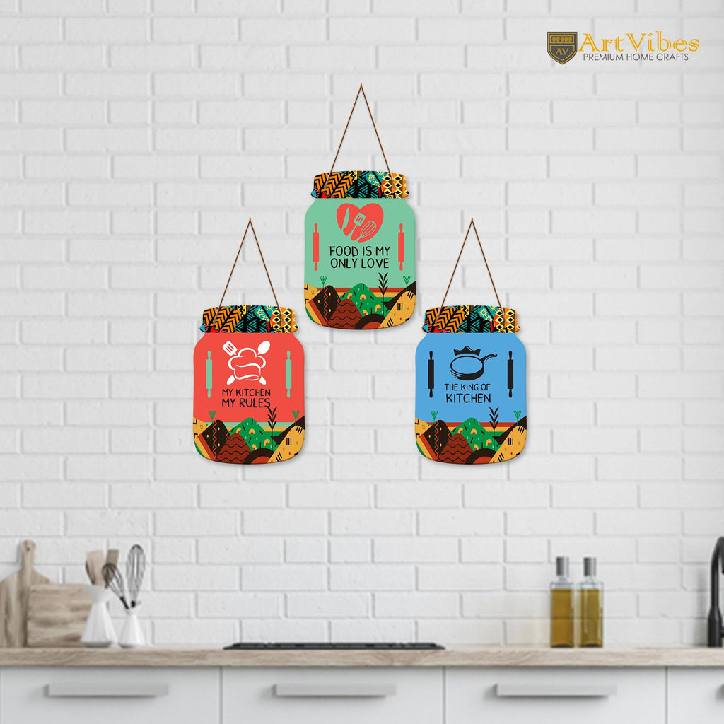 Artvibes The King of Kitchen Quotes Wall Hanger for Home Decor | Gifts | Wall Art | Decoration Wooden Hanging Items | Kitchen Wood Design | Quotes Decor Items | Decorative Artworks (WH_8921N)