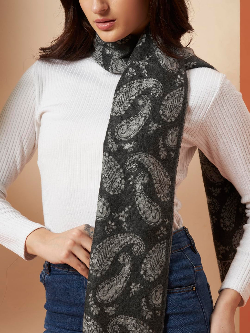 Ravaiyaa - Attitude is everything Women's Winter Warm Scarf Cashmere Reversible Wool Muffler Paisley Design (Grey Paisley)