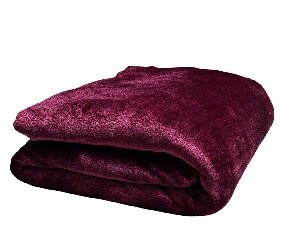 CHANDRAVATI Premium Plush Solid Summer Single Bed Dohar/Ac Blanket | 200 GSM Reversible Lightweight Cozy Soft for Single Bed, Sofa, Couch, Travel & Camping || (Magenta, Double) Kafalo