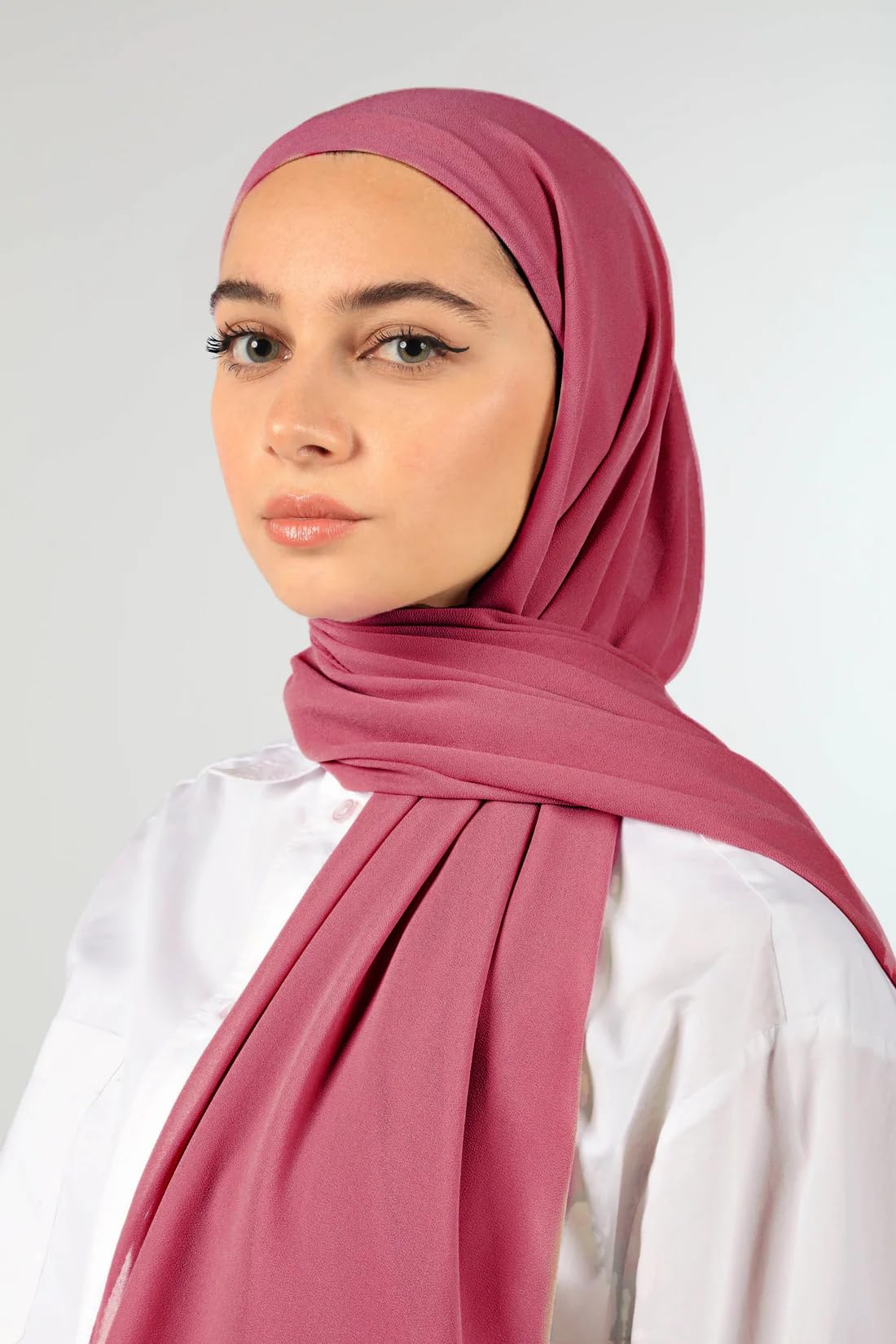 URSHIA MALAYSIAN GEORGETTE HIJAB/DIAMOND GEORGETTE HIJAB FOR WOMEN (BIEGE)