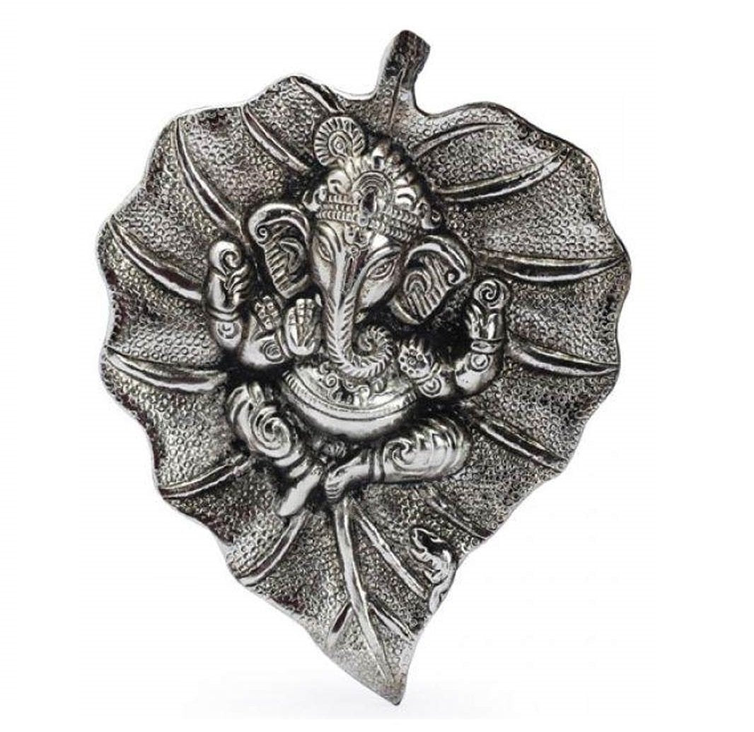 Prince Home Decor & Gifts Multicolour Handmade Decorative Feng Shui Metal Pan Leaf Hanging Ganesh Ji Statue (Silver Plating)