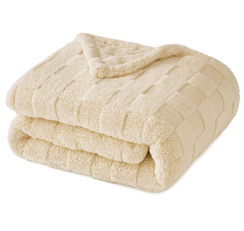 VAS COLLECTIONS Coral Flannel Baby Blanket | Ultra Soft & Fluffy AC Blanket | 300 GSM, 800 g All-Season Wrapping Sheet for Newborns (Coral Beige, 130×105 cm, 3–24 Months) Kafalo