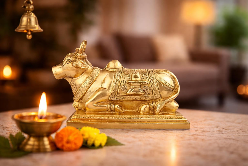 ARTVARKO Shiv Ji Parvati Vehicle Nandi Bull Statue Brass Idol Shiva Devotee Seated Sculpture Showpiece Decorative Home Décor Office Temple (8x3,5x5 Inches 2.5 Kg)