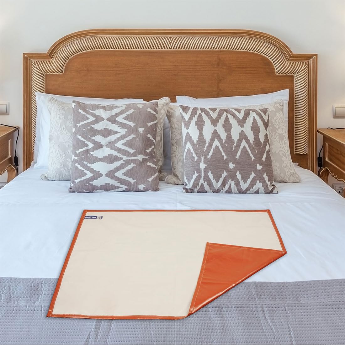 ROMA PUF Oil and Waterproof Reversible Bed Server Food Mat with Laminated 4 Layer Protection | Bed Food Protector/Bed Sheet Protector | 36x26 in (Rust Orange & White) Kafalo