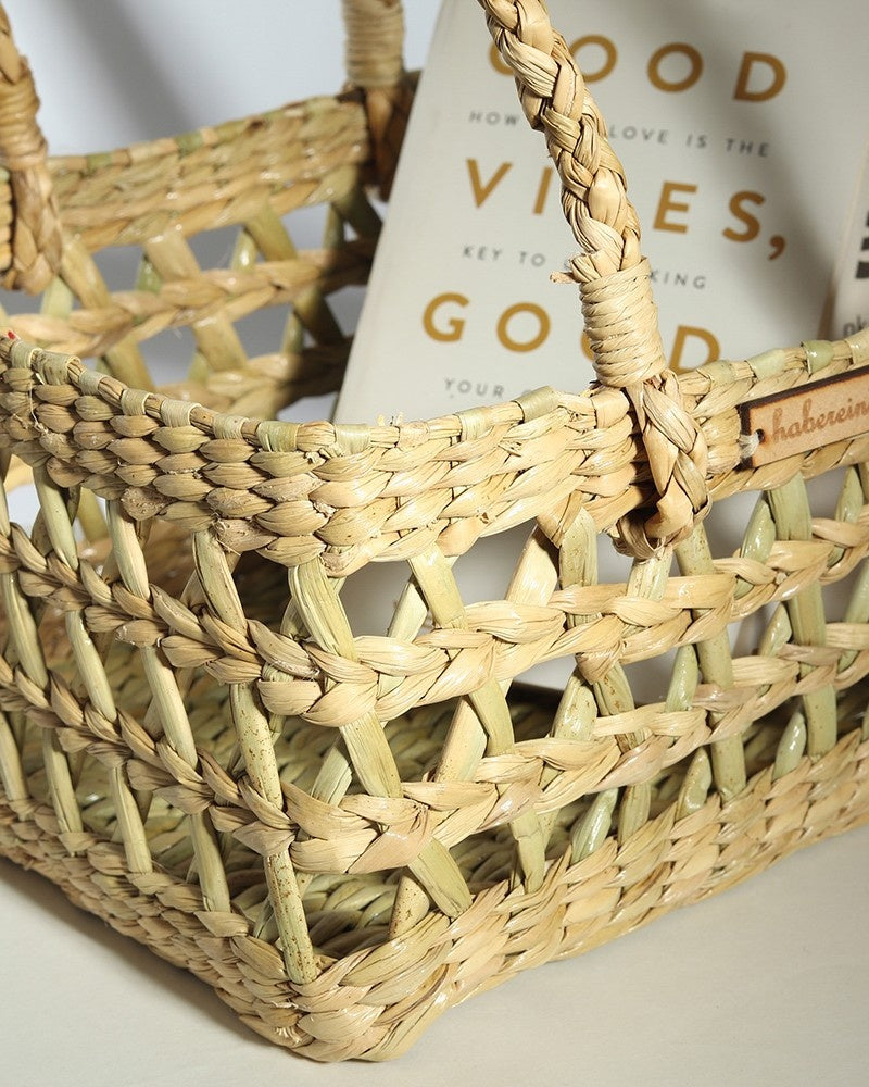 Natural Seagrass Jali Fruit Hamper Basket for Kitchen, Dining, and Decorative Storage