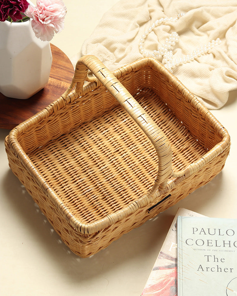 Rustic Rattan Picnic Basket, Fruit Basket for Family Meals & Travel