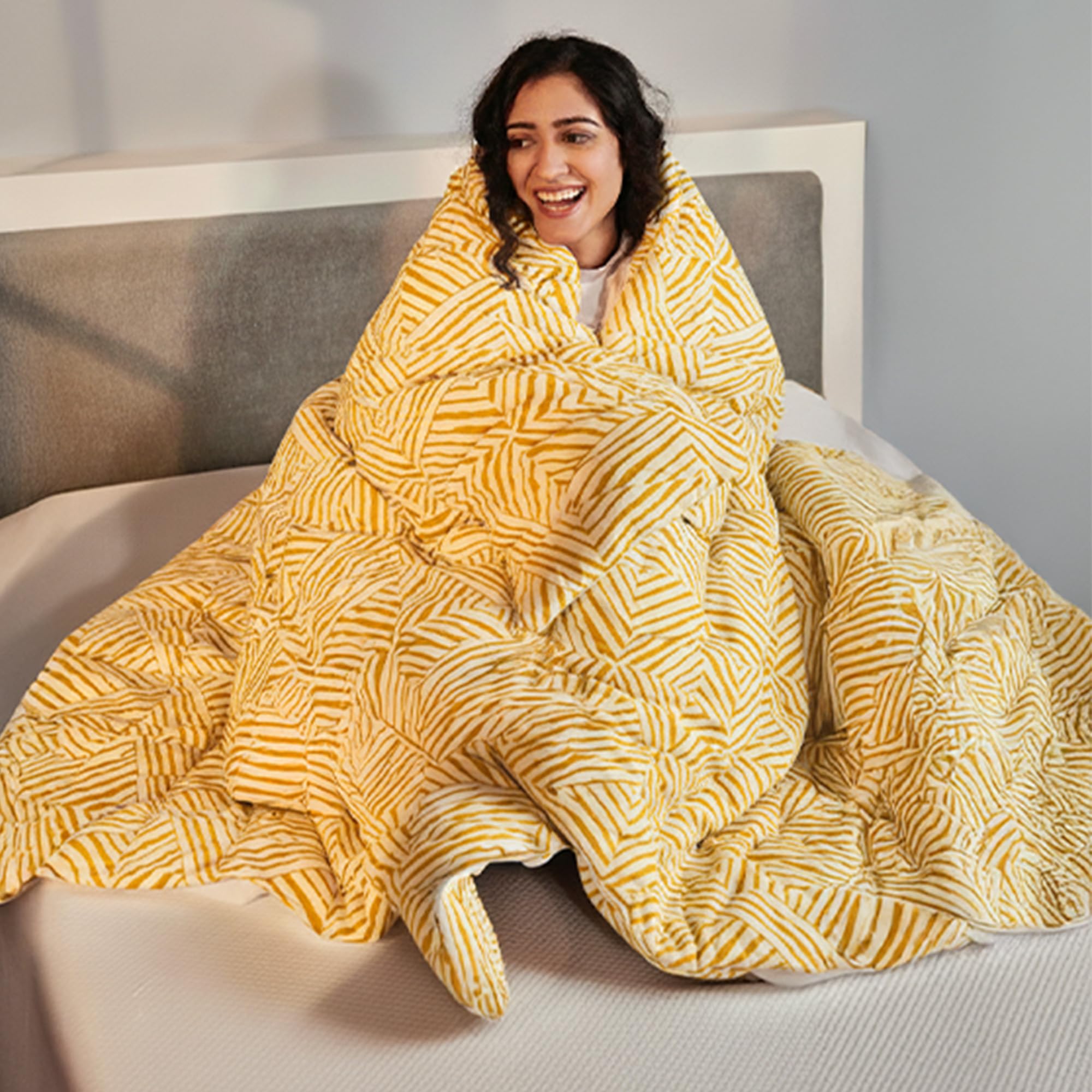 SleepyCat Luxurious All Season Reversible Printed Comforter - 200 TC | Hotel Like Feel with Down Alternative Lightweight Microfiber Fill, Double Size 90x100 Inches (Mustard Mosaic) Kafalo