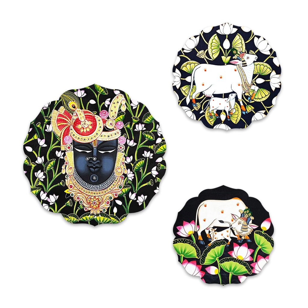 Artvibes Shrinath Ji & Sacred Cow Pichwai Art Round Shape MDF Wooden Wall Decor Items | Living Room | Handcrafted Art | Wall Illustrations | Art Prints | Aesthetic Wall Art | Gift (WH_8810N), Set of 3