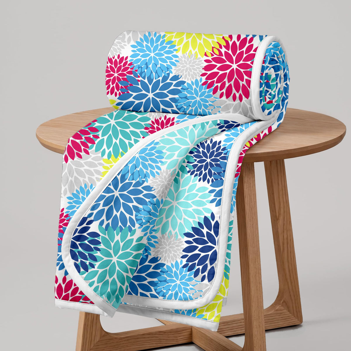 Divine Casa 120 GSM Microfiber Double Dohar | Soft & Lightweight Throw Blanket | Cozy & Breathable | All-Season Comfort | 220 x 205 CM | Floral Burst Pattern | Blue Aqua Kafalo