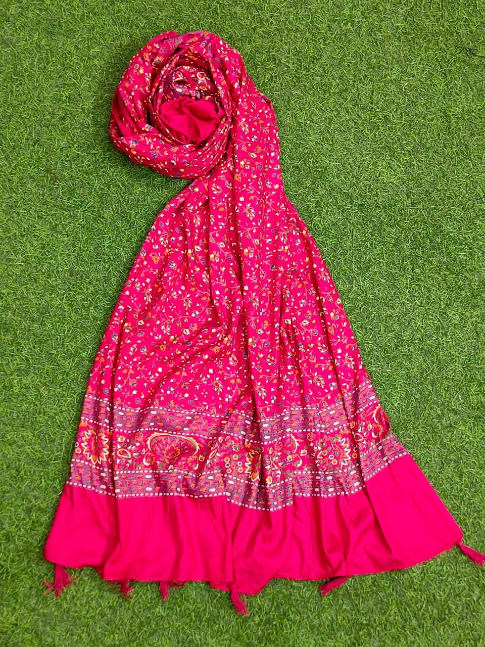 JAHAN TEXTILE rani Floral Printed Scarf for Women | Soft Lightweight Dupatta/Stole with Tassels | Elegant Ethnic & Casual Wear Wrap | Stylish Designer Shawl for All Seasons (Dark Pink)