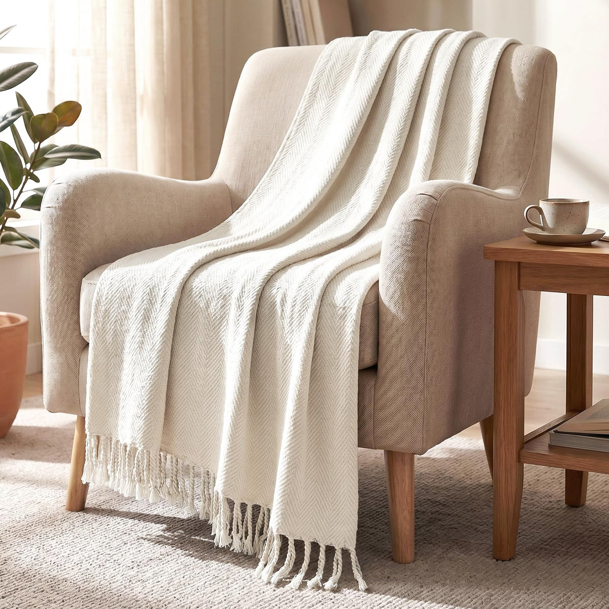 HOKIPO Vanilla Cream All Season Cotton Sofa Throw 50x60 Inches, Soft Decorative Living Room Sofa Throw Blanket with Tassels, 'Blush Haven' Series (IN-1134-CRM) Kafalo