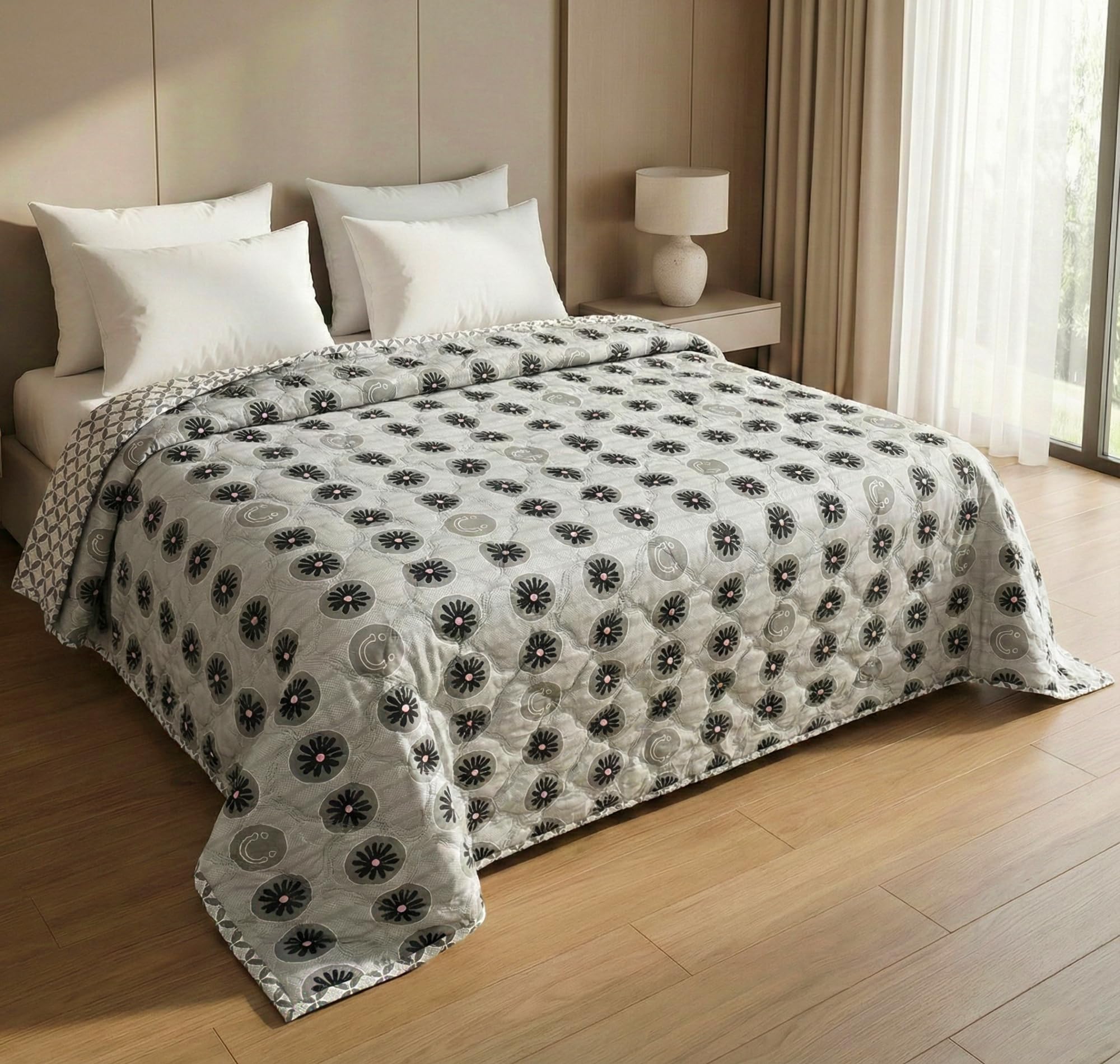 A Brand New - Umi Ultrasonic 280tc All Season Super Soft King Size Luxury bedcover/Rajaai Quilted Bedspread Ac Blanket/Comforter for Double Bed Durable and Lightweight 220 x 230 Cm, Grey & Black