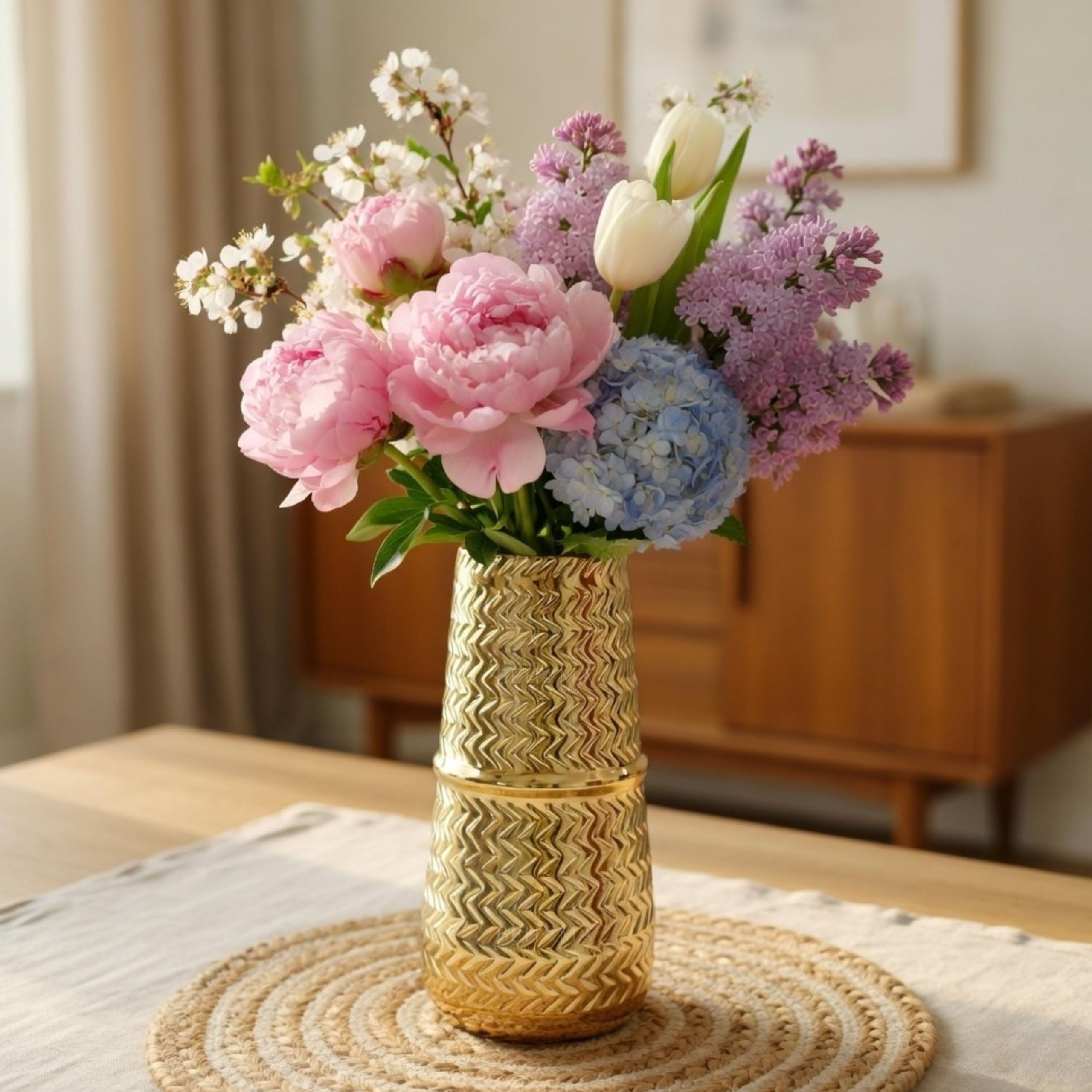 BEHOMA Arrow Engrave Metal Cylindrical Vase for, Golden - 1Pc