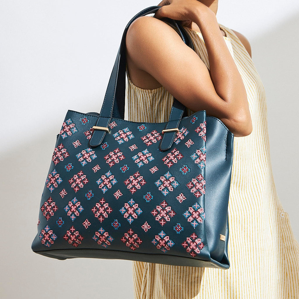 Chumbak Office Tote Bag for Women | Stylish Shoulder Bags for College | Professional Canvas Tote Bag | Laptop-Friendly College Bag