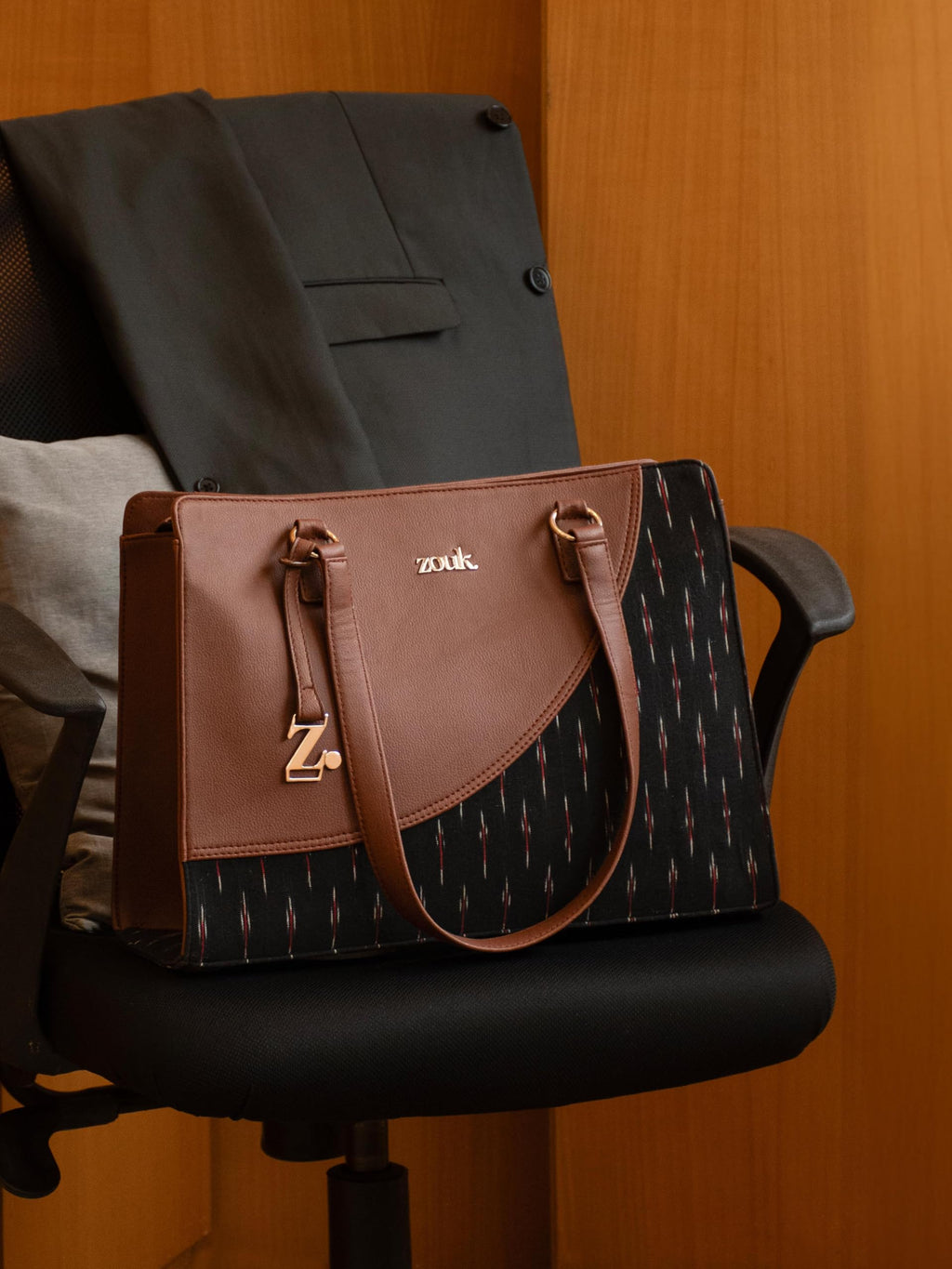 ZOUK Ikat GreRed Office Essential Bag | Jute | Vegan Leather Handcrafted Tote Bag With Double Handle Shoulder Strap| Black and Red