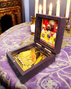 WARMINGO DE Vaishno MATA Pocket Temple Charna Paduka Pindi Swaroop Vaishno Devi | Gold Plated Box God Idol Bhagwan | Religious Gift for Mom & Dad | Diwali Gift Item for Parents (Vaishno MATA)