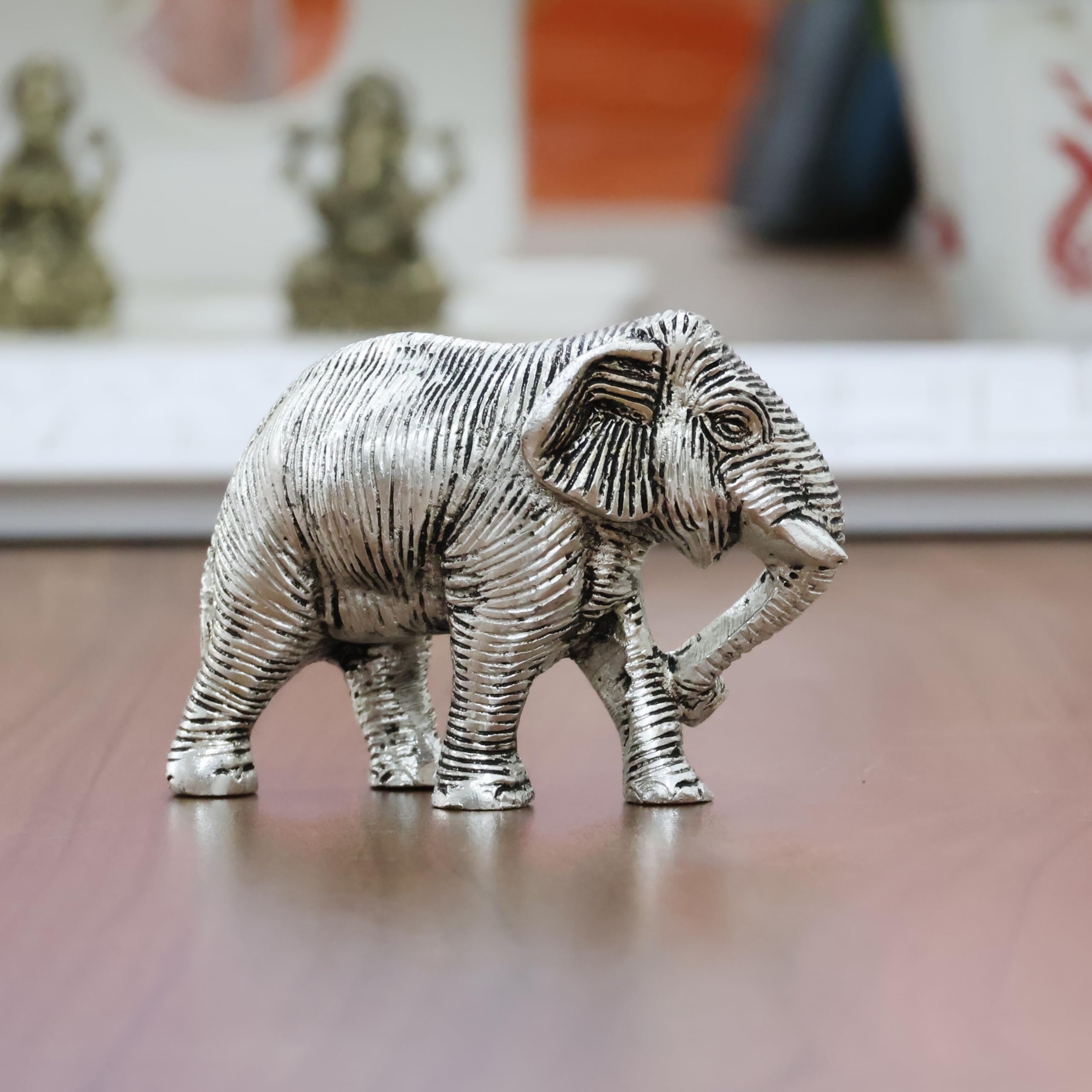 KridayKraft African Elephants Animal Decorative Showpiece Figurine 2 Pcs Set Metal Handcrafed Gold Toned Antique Finish, Home Decor