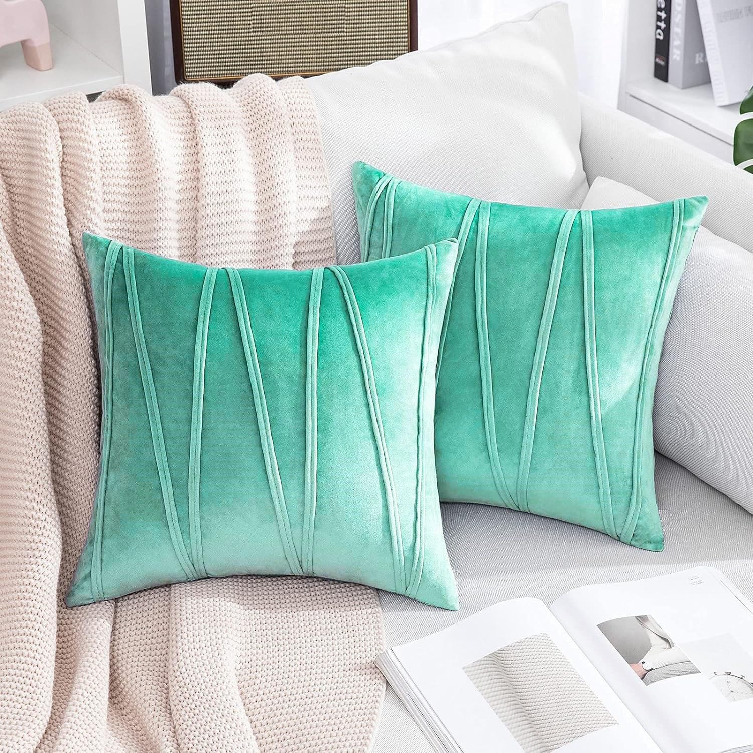 Khooti Velvet Striped Cushion Cover Pack of 1-20 x 20 / 51 x 51 cm | Teal Green | Soft Pillow Covers Cushion Case for Sofa Bedroom Livingroom Chair Car, Cushion Cover with Zig Zag Pattern