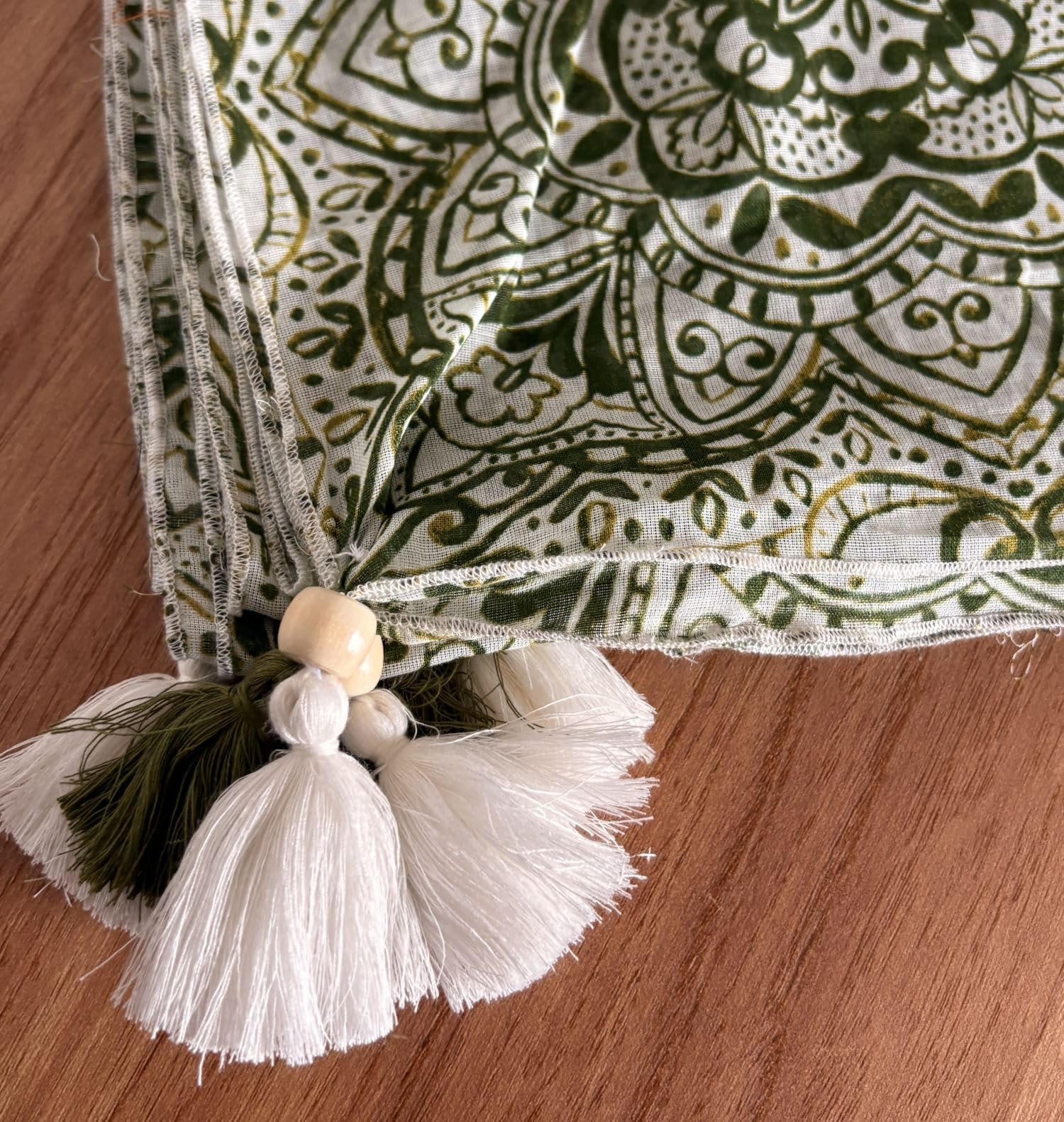 tweedle Pure Cotton Summer Scarf for Women,soft, Printed, Breathable Stole for Sun and Wind Protection - White/Green