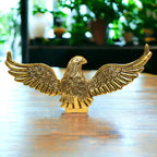 KridayKraft Aluminium Flying Eagle Showpiece Decorative Statue Antique Showpiece Memento Trophy Award, Vastu Power Strength