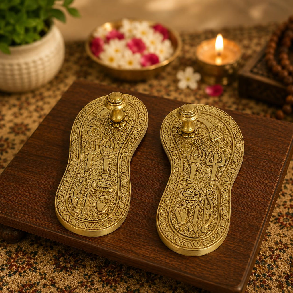 ARTVARKO Brass Charan Paduka Khadau (Feet) for Puja Spiritual Workship Wealth and Luck, Perfect for Diwali Gift Home 6 Inch