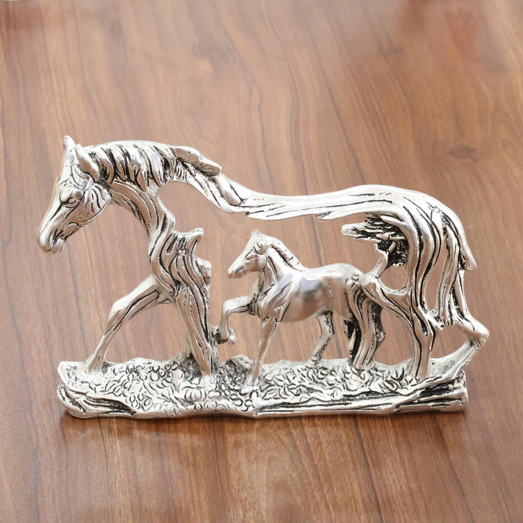 KridayKraft Golden Elegant Metal Horse Family Showpiece Metal Statue for Wealth, Income and Bright Future & Feng Shui & Vastu Decorative Desk & Living Room Décor, Ideal Gift for Horse Lovers