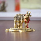 KridayKraft Kamdhenu Cow with Calf Metal Rajasthani Handicrafts Decorative Showpiece for Gifting Anniversary Valentine's Day (Golden)