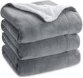 BSB HOME® All Season Micromink Sherpa Blanket | Ultrasoft & Luxurious for Bed, Sofa, Patio, Couch - Single, 60x90 inches | Black and White Kafalo