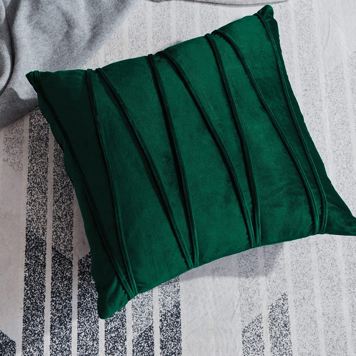 Khooti Velvet Striped Cushion Cover Pack of 1-18 x 18 / 46 x 46 cm | Army Green | Soft Pillow Covers Cushion Case for Sofa Bedroom Livingroom Chair Car, Cushion Cover with Zig Zag Pattern