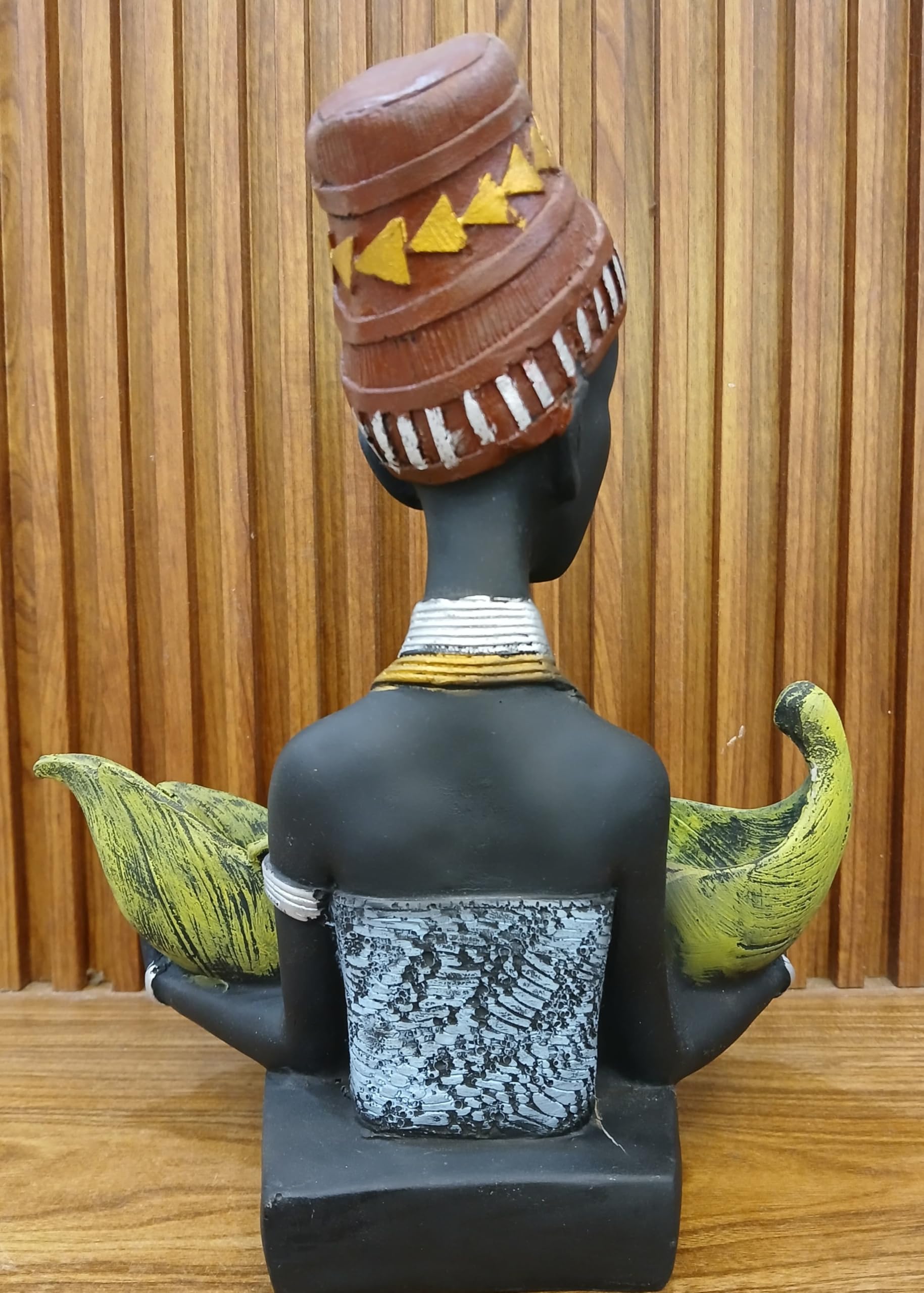 African Tribal Woman Decorative Statue with Bowl, Tribal Lady Leaf Platter Showpiece, Decorative Resin Statue for Home and Office, Traditional Tribal Pattern by Vihaan Traders & Co.
